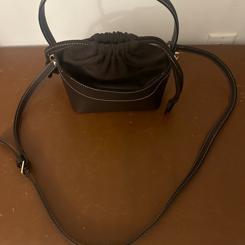 H&M Brown Faux Leather Bucket Bag from Japan - Picture 2 of 3